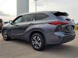 Used 2020 Toyota Highlander XLE image 4