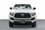 Used 2018 Toyota Tacoma SR image 3