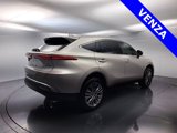 Used 2022 Toyota Venza image 3