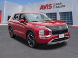 Used 2023 Mitsubishi Outlander SE image 3