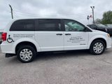 Used 2019 Dodge Grand Caravan SE image 3