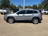 Used 2014 Jeep Cherokee Sport image 2