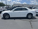 Used 2016 Chrysler 300 C image 5