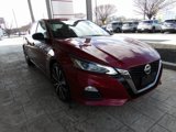Certified 2019 Nissan Altima 2.5 SR w/ SR Premium Package image 3