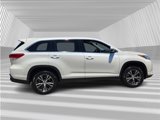 Used 2019 Toyota Highlander FWD V6 image 3