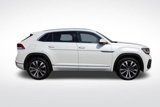 Used 2022 Volkswagen Atlas Cross Sport SEL Premium R-Line image 3