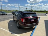 Used 2022 Ford Explorer XLT w/ Equipment Group 202A image 3