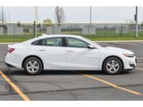 Used 2022 Chevrolet Malibu LT image 2