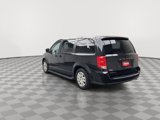 Used 2016 Dodge Grand Caravan SE w/ Quick Order Package 29E SE image 2