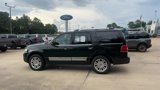 Used 2014 Lincoln Navigator 4WD image 2