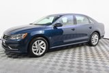 Used 2018 Volkswagen Passat 2.0T SE image 2