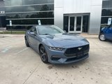 Used 2025 Ford Mustang Coupe image 3