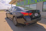 Used 2023 Nissan Altima 2.5 SV image 5