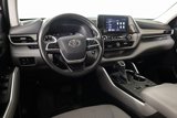 Used 2023 Toyota Highlander LE image 2
