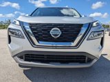 Used 2021 Nissan Rogue SV image 3
