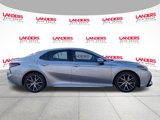 Used 2023 Toyota Camry SE image 2