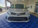 Used 2019 Toyota Sienna LE image 2