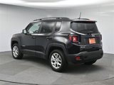 Used 2018 Jeep Renegade Latitude w/ Cold Weather Group image 3