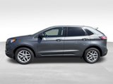Used 2023 Ford Edge SEL image 2