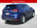 Used 2019 Nissan Rogue SV image 4