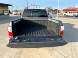 Used 2021 Nissan Titan SV w/ SV Convenience Package image 5