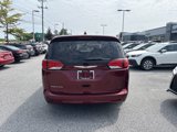 Used 2017 Chrysler Pacifica Touring image 5