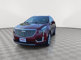 Used 2017 Cadillac XT5 Platinum w/ Driver Assist Package image 4