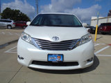 Used 2015 Toyota Sienna XLE image 2