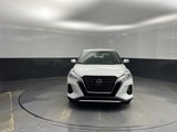 Used 2022 Nissan Kicks SV image 3