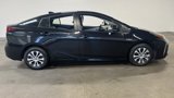 Used 2021 Toyota Prius LE image 2