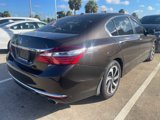 Certified 2017 Honda Accord EX-L image 3
