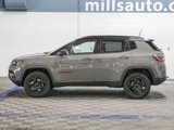 Used 2023 Jeep Compass Trailhawk image 3