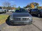 Used 2019 Volkswagen Tiguan SE image 2