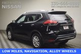 Used 2017 Nissan Rogue SV w/ SV Premium Package image 4