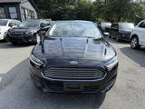 Used 2015 Ford Fusion SE image 3