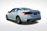 Used 2023 Nissan Altima 2.5 SV image 4