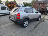 Used 2005 Hyundai Tucson LX image 3