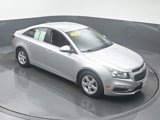 Used 2016 Chevrolet Cruze LT image 2
