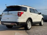Used 2016 Ford Explorer XLT image 3