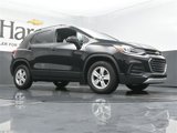 Used 2022 Chevrolet Trax LT w/ LT Convenience Package image 2