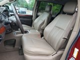 Used 2014 Chrysler Town & Country Touring-L w/ Driver Convenience Group image 4