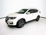 Used 2017 Nissan Rogue SL image 3
