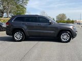 Used 2021 Jeep Grand Cherokee Laredo X image 2