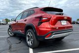 Used 2024 Chevrolet Trax LT w/ LT Convenience Package image 3