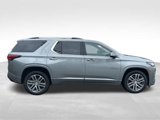 Used 2023 Chevrolet Traverse High Country image 6
