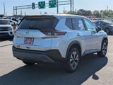 Used 2022 Nissan Rogue SV image 3