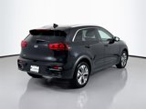 Used 2021 Kia Niro EX w/ Cold Weather Package image 5