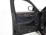 Used 2018 BMW 530i xDrive w/ Premium Package image 4