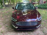 Used 2017 Ford Fusion SE w/ Fusion SE Technology Package image 2