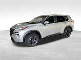 Used 2024 Nissan Rogue SV image 3